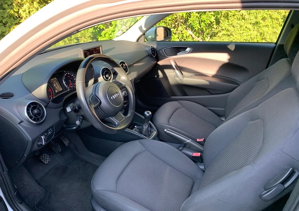 Audi A1 cena 28500 przebieg: 105190, rok produkcji 2011 z Turek małe 172
